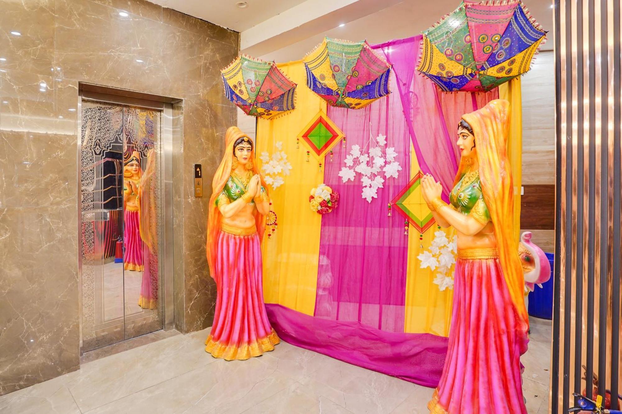 Super Townhouse The Royal Casa Hotel Ghaziabad Bagian luar foto