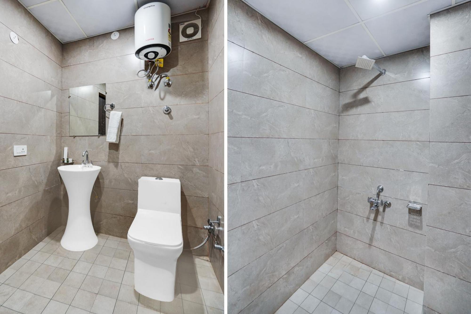 Super Townhouse The Royal Casa Hotel Ghaziabad Bagian luar foto